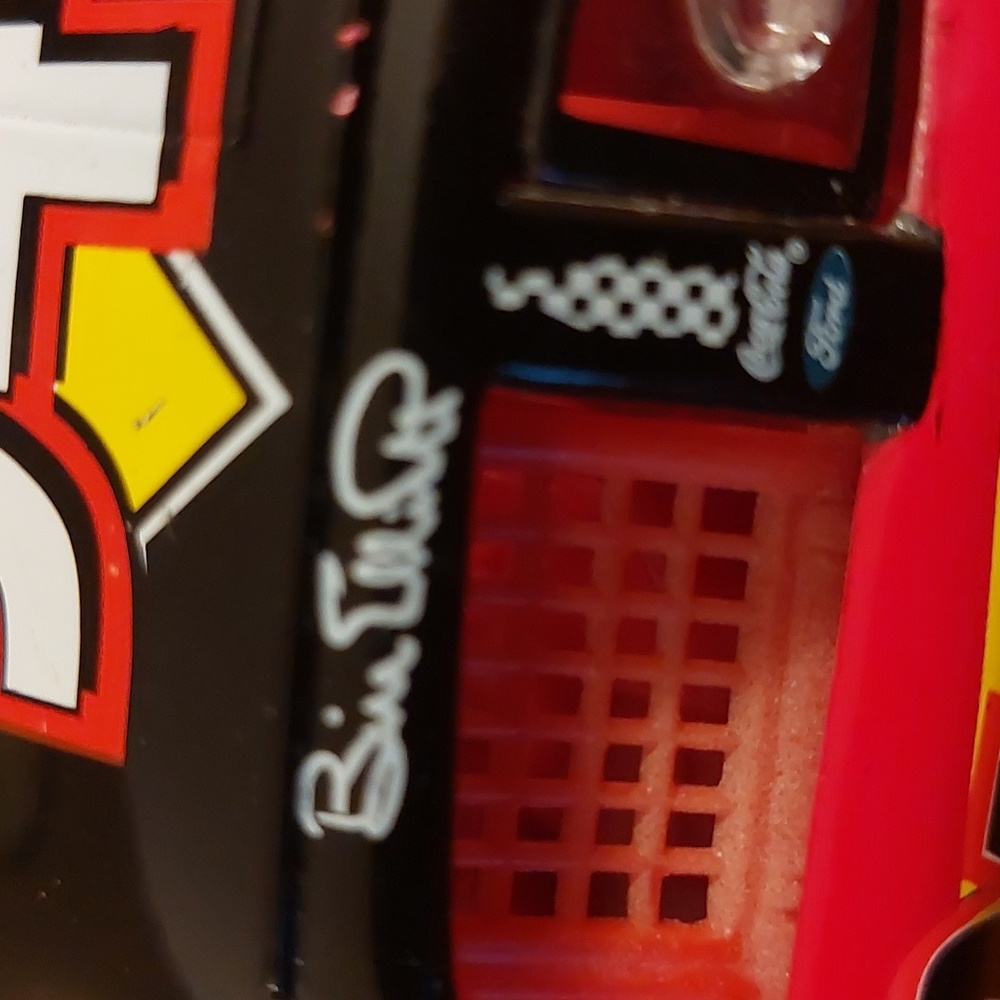 A set of 2(qty) McDonalds #94 1:24 die-cast Nascar Race cars - Picture 6 of 7